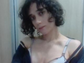 Mia T