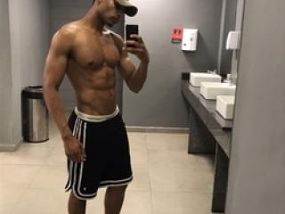 Pollo 021