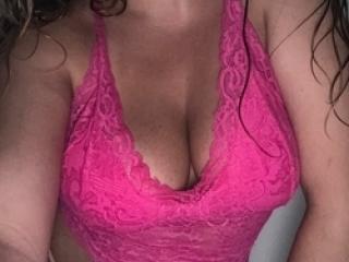 Livia R Pires